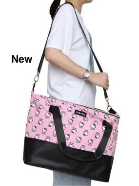 New Sanrio Hello Kitty Pink AOP Bioworld Large Weekender Bag & tags 32.5L ⭐️⭐️⭐️
